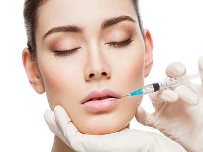 برجسته سازی و فرم دهی طبیعی لب 